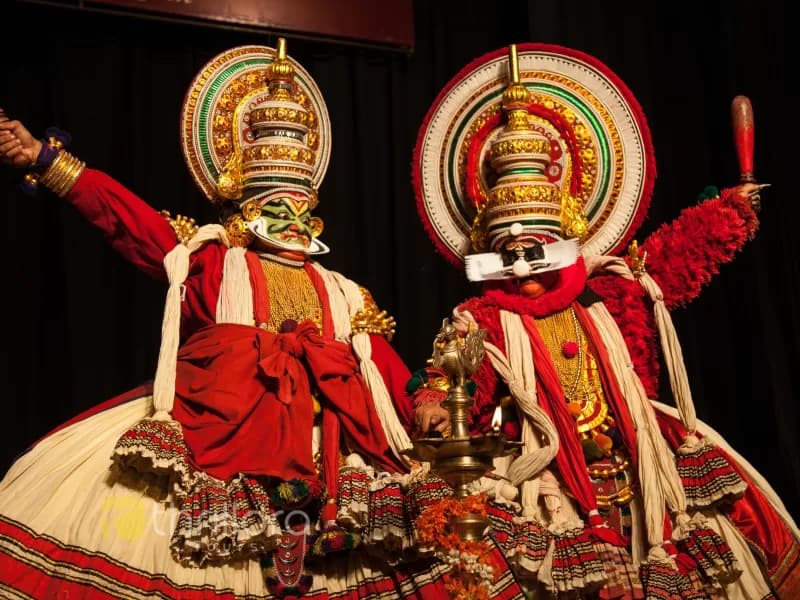 Munnar Thekkady Tour Package