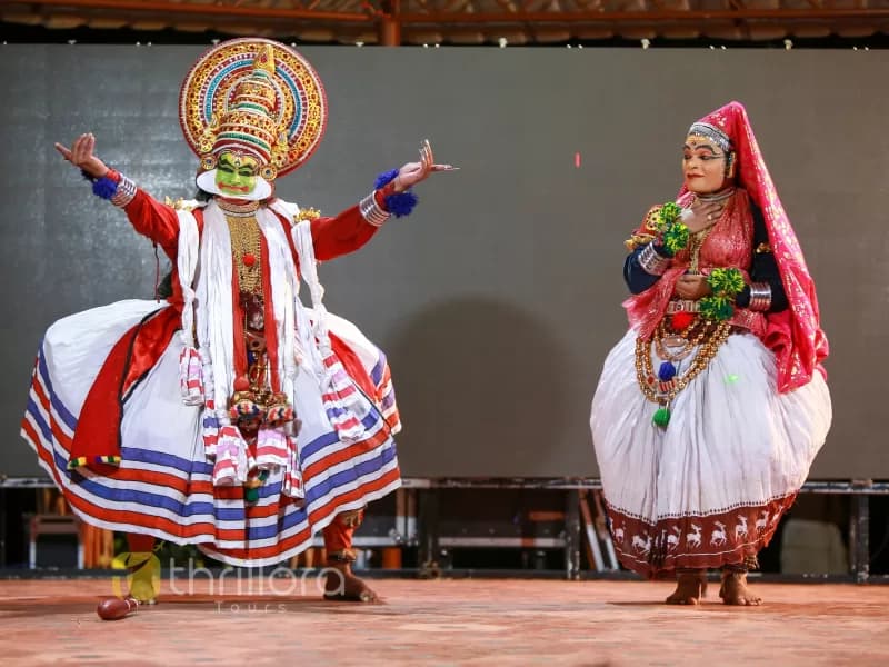Munnar Thekkady Tour Package